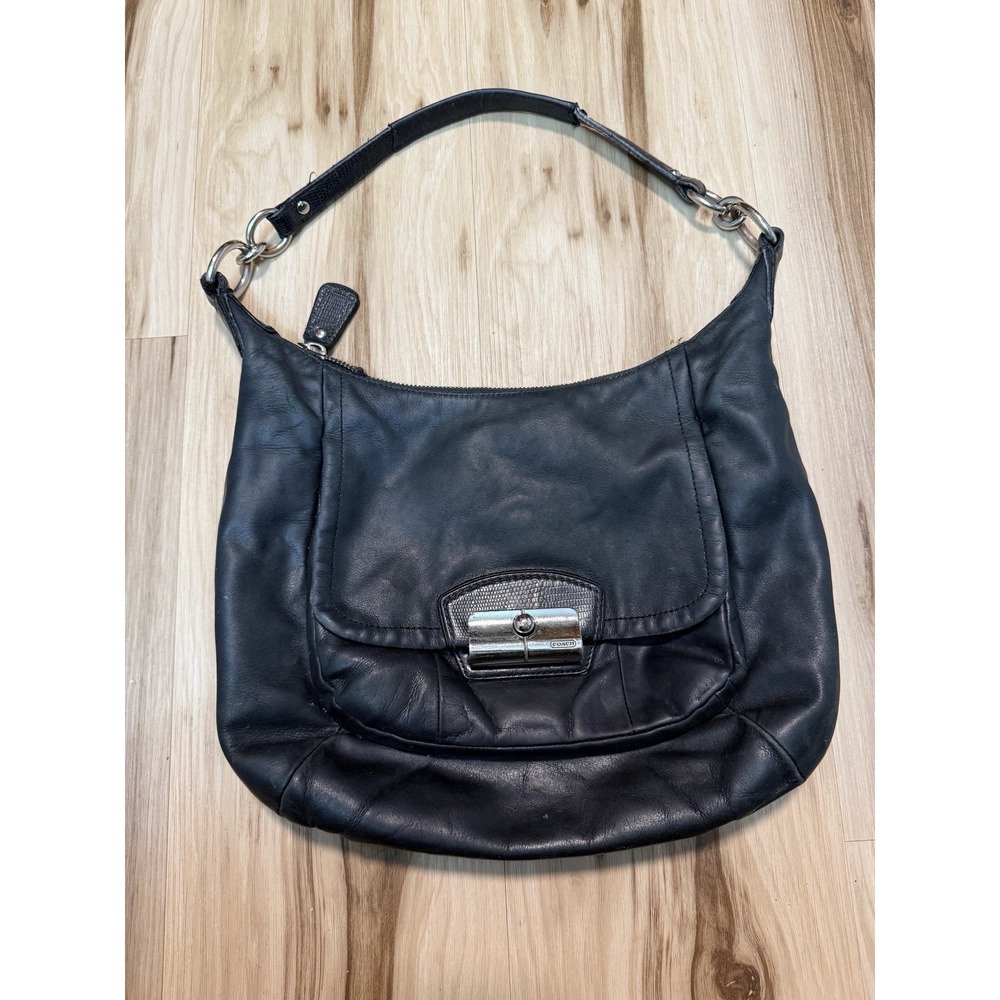 Vintage Coach "Kristin" Black Leather Pocket Latch Shoulder Bag